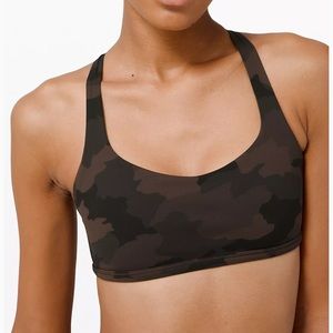 Lululemon Free To Be Bra Wild Size 6 NWT